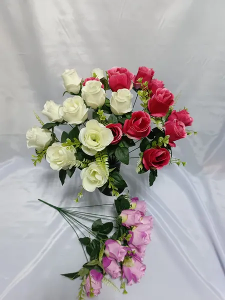 Букет Роза бутон, атлас. (9 гл., 50 см)